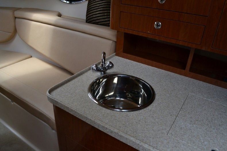Thumbnail 78 for Used 2009 Regal 2860 Windows Express boat for sale in West Palm Beach, FL