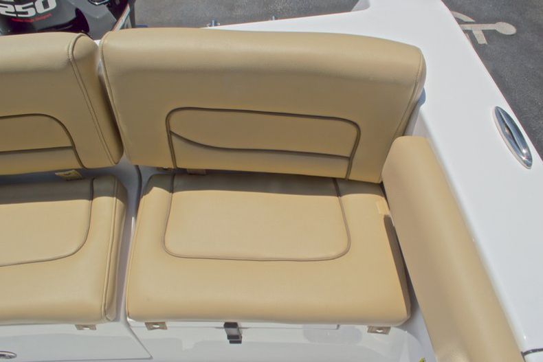 Thumbnail 17 for New 2016 Sportsman Heritage 231 Center Console boat for sale in West Palm Beach, FL