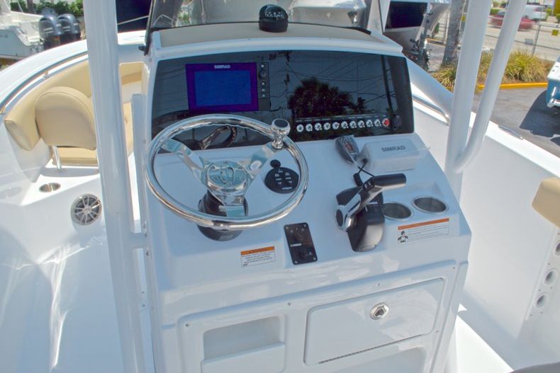 Thumbnail 23 for New 2016 Sportsman Heritage 231 Center Console boat for sale in West Palm Beach, FL