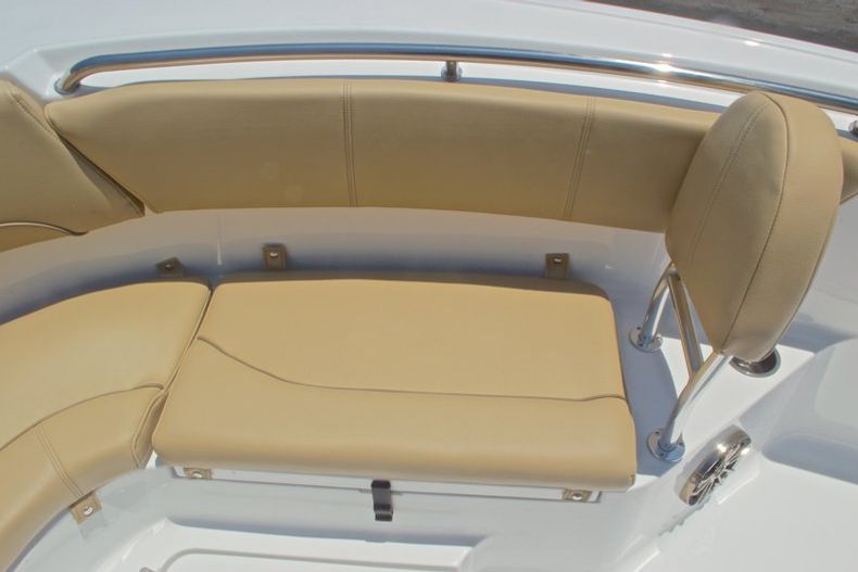 Thumbnail 40 for New 2016 Sportsman Heritage 231 Center Console boat for sale in West Palm Beach, FL
