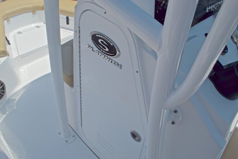 Thumbnail 31 for New 2016 Sportsman Heritage 231 Center Console boat for sale in West Palm Beach, FL