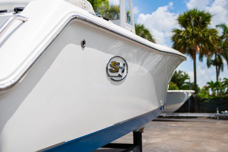 Thumbnail 11 for Used 2016 Sea Hunt Ultra 234 Center Console boat for sale in West Palm Beach, FL
