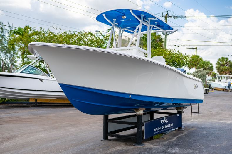 Thumbnail 4 for Used 2016 Sea Hunt Ultra 234 Center Console boat for sale in West Palm Beach, FL