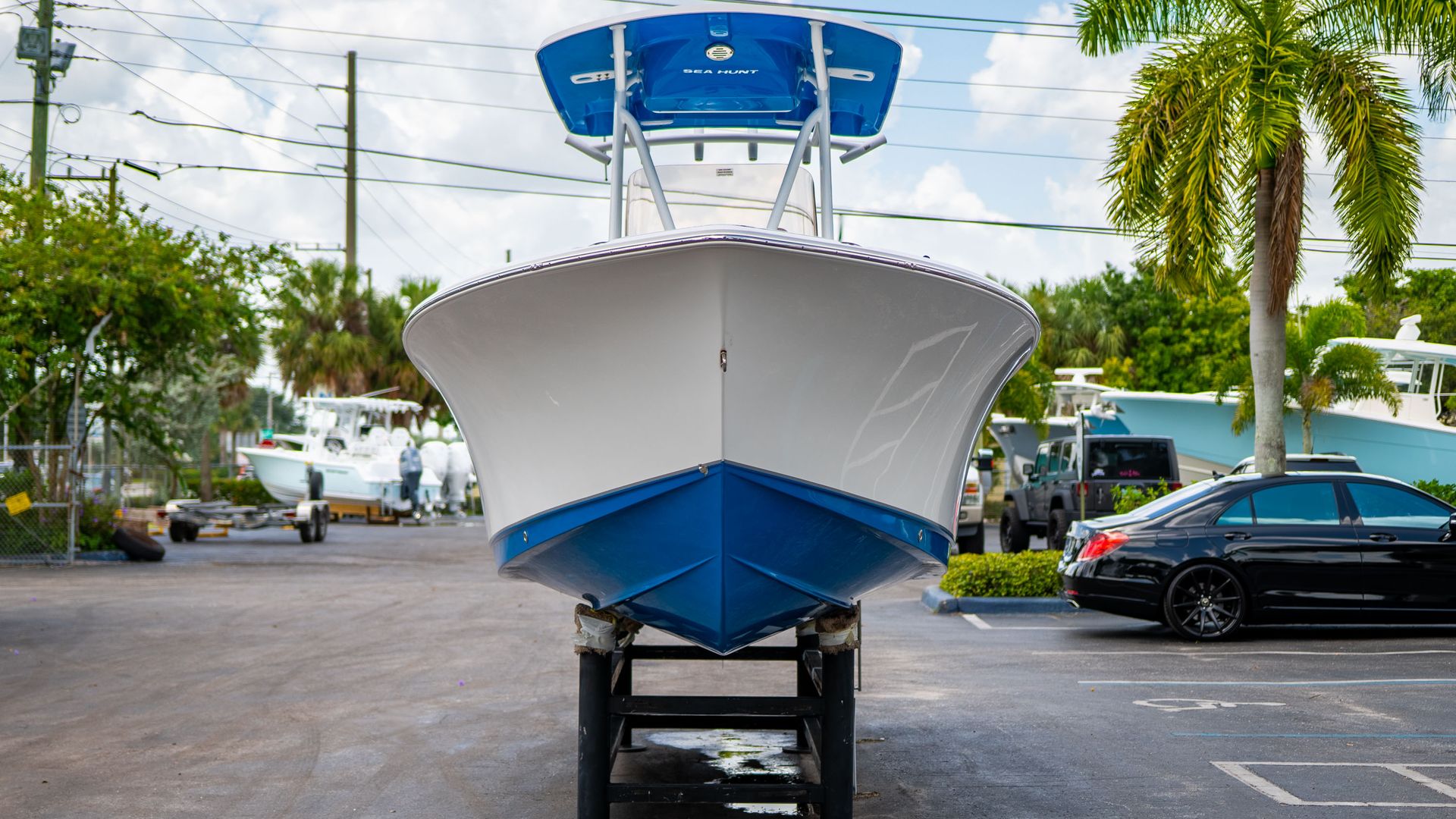 Used 2016 Sea Hunt Ultra 234 Center Console #0041 image 4