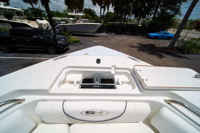 Thumbnail 44 for Used 2016 Sea Hunt Ultra 234 Center Console boat for sale in West Palm Beach, FL