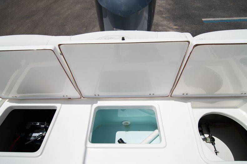 Thumbnail 16 for Used 2016 Sea Hunt Ultra 234 Center Console boat for sale in West Palm Beach, FL
