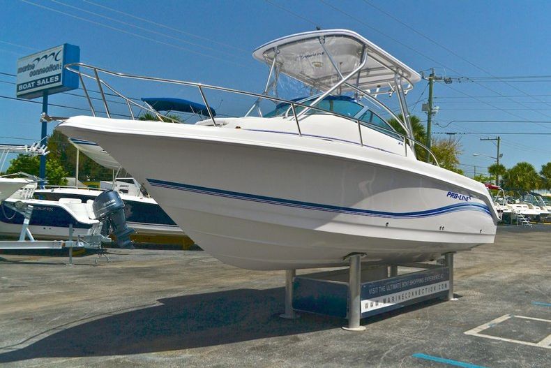 Thumbnail 4 for Used 2006 Pro-Line 24 Walk boat for sale in West Palm Beach, FL