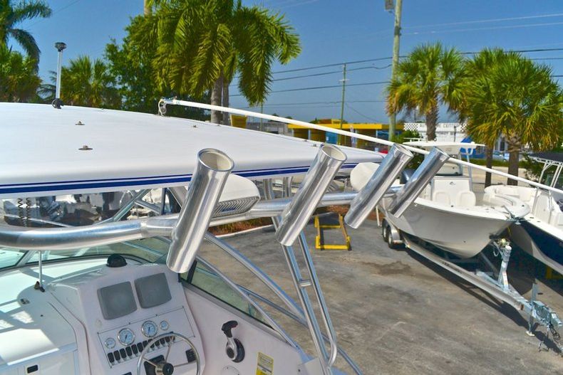 Thumbnail 13 for Used 2006 Pro-Line 24 Walk boat for sale in West Palm Beach, FL