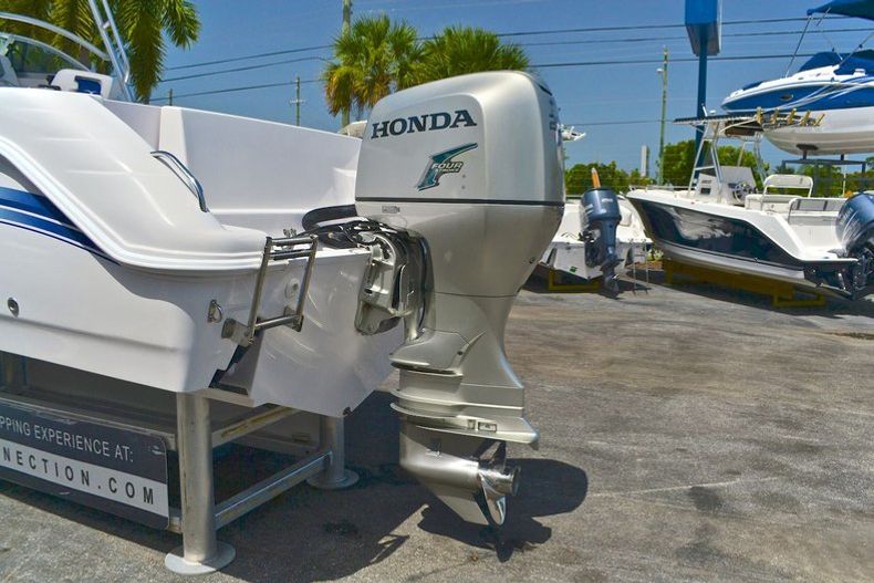 Thumbnail 14 for Used 2006 Pro-Line 24 Walk boat for sale in West Palm Beach, FL