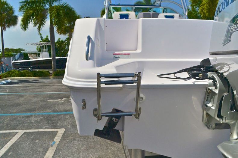 Thumbnail 28 for Used 2006 Pro-Line 24 Walk boat for sale in West Palm Beach, FL