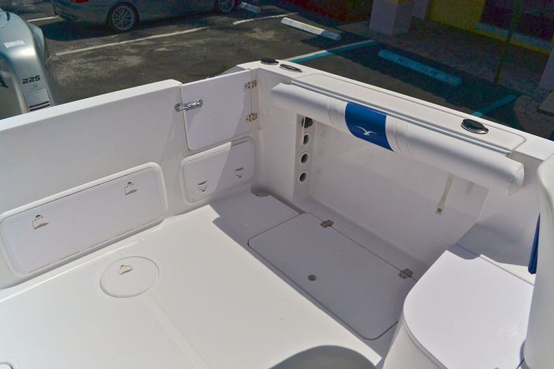 Thumbnail 37 for Used 2006 Pro-Line 24 Walk boat for sale in West Palm Beach, FL