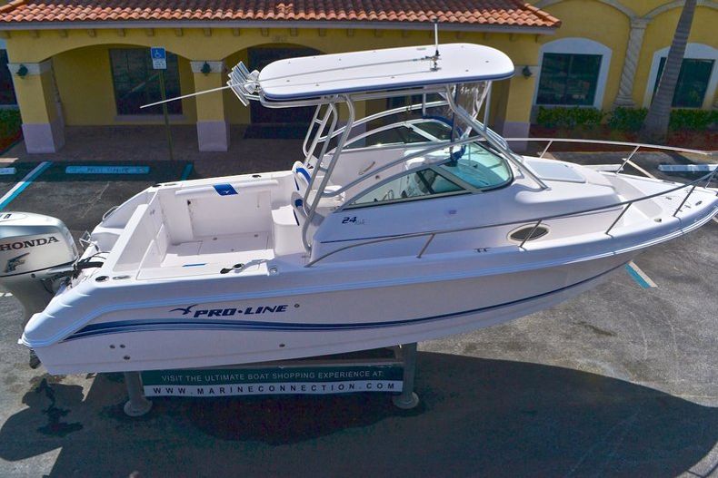 Thumbnail 94 for Used 2006 Pro-Line 24 Walk boat for sale in West Palm Beach, FL