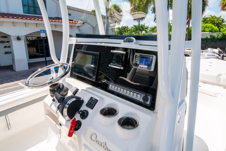 Thumbnail 26 for Used 2017 Tidewater 2500 Carolina Bay boat for sale in West Palm Beach, FL