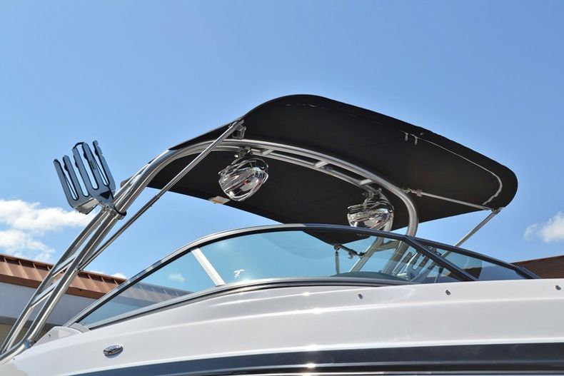Thumbnail 8 for New 2014 Rinker Captiva 236 Bowrider boat for sale in Vero Beach, FL