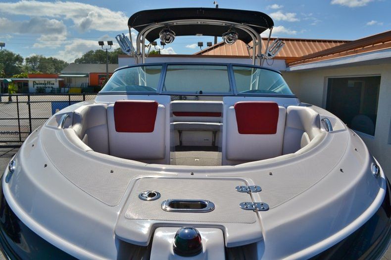 Thumbnail 13 for New 2014 Rinker Captiva 236 Bowrider boat for sale in Vero Beach, FL