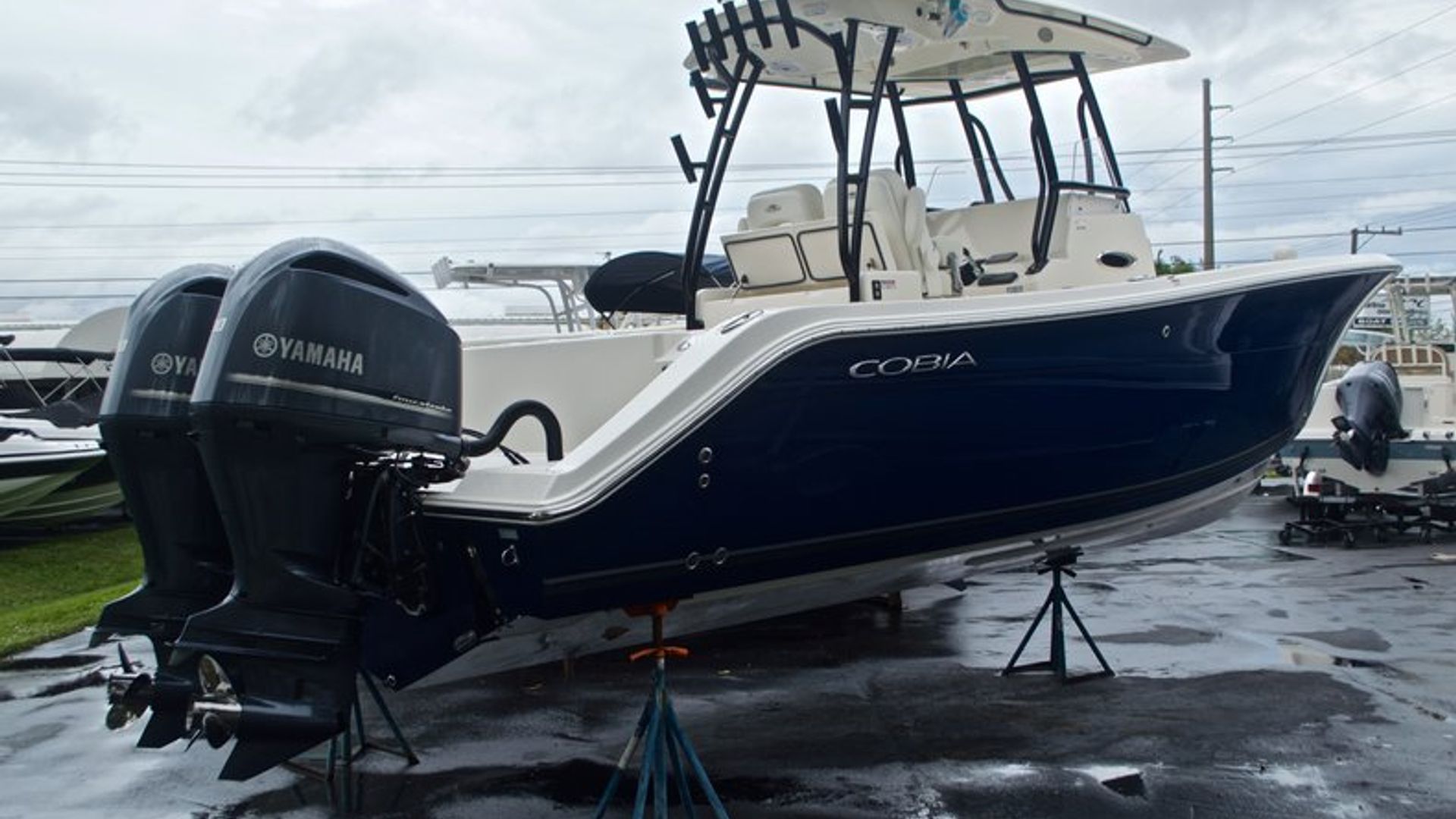 New 2017 Cobia 296 Center Console #N043 image 3