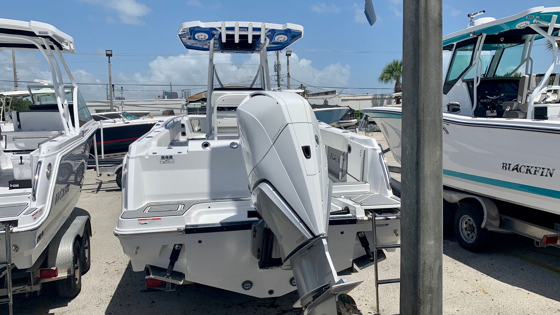 New 2019 Blackfin 242CC #D151 image 3