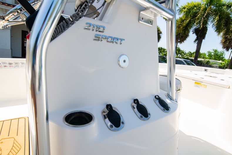 Thumbnail 33 for Used 2015 NauticStar 2110 Sport boat for sale in West Palm Beach, FL