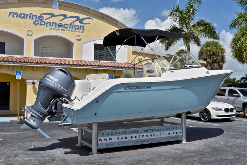 Thumbnail 8 for New 2018 Cobia 220 Dual Console boat for sale in Vero Beach, FL