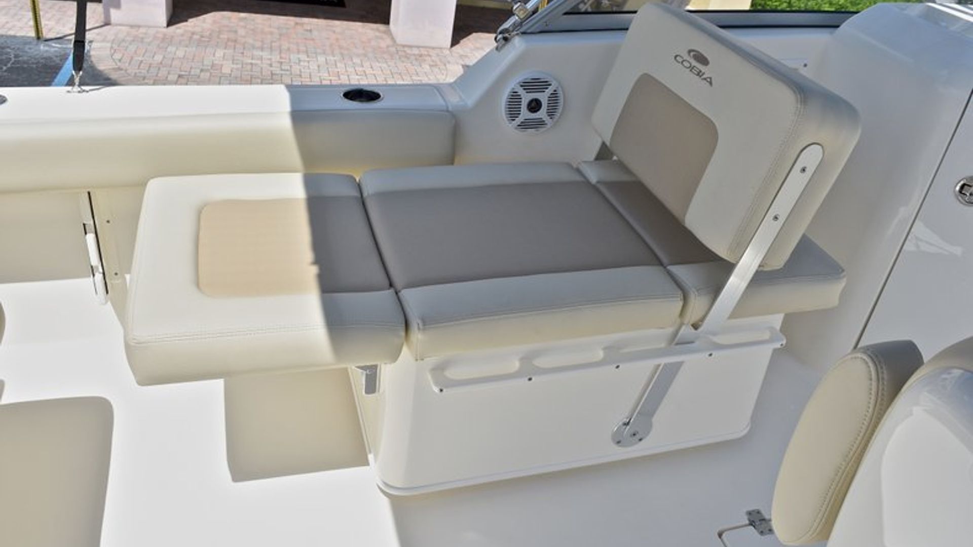 New 2018 Cobia 220 Dual Console #C003 image 21