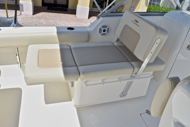 Thumbnail 19 for New 2018 Cobia 220 Dual Console boat for sale in Vero Beach, FL