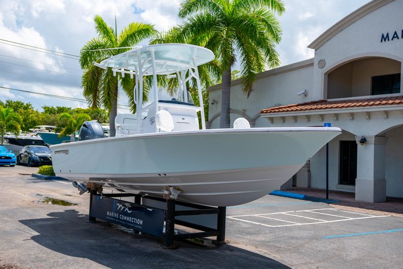 Thumbnail 1 for New 2021 Sportsman Masters 227 Bay Boat boat for sale in West Palm Beach, FL