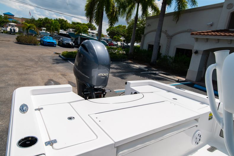 Thumbnail 9 for New 2021 Sportsman Masters 227 Bay Boat boat for sale in West Palm Beach, FL