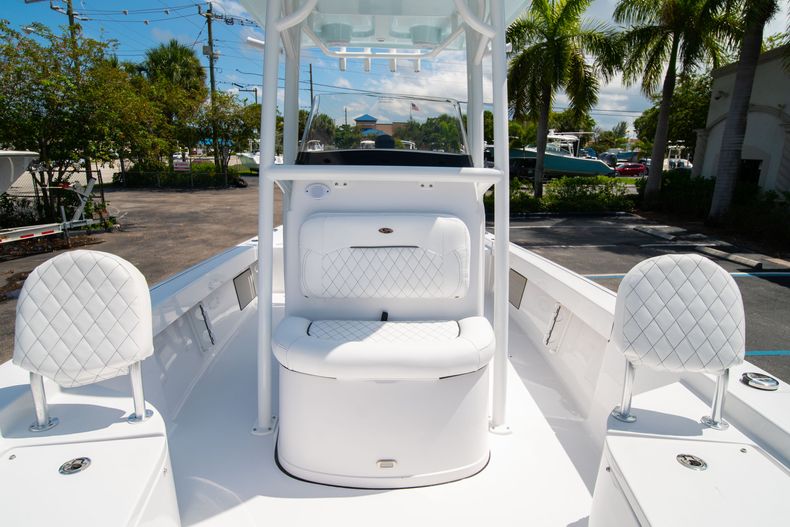 Thumbnail 39 for New 2021 Sportsman Masters 227 Bay Boat boat for sale in West Palm Beach, FL