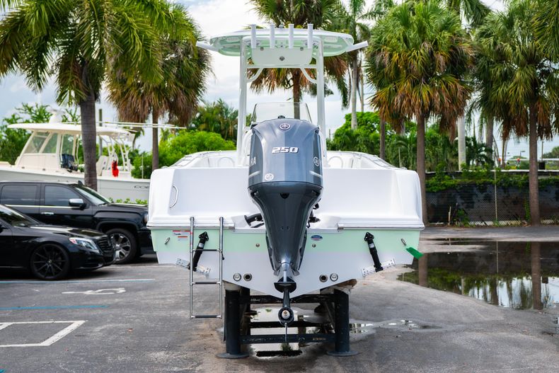 Thumbnail 6 for New 2021 Sportsman Heritage 231 Center Console boat for sale in West Palm Beach, FL