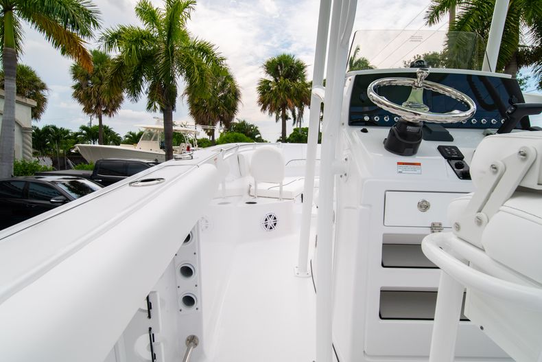Thumbnail 21 for New 2021 Sportsman Heritage 231 Center Console boat for sale in West Palm Beach, FL