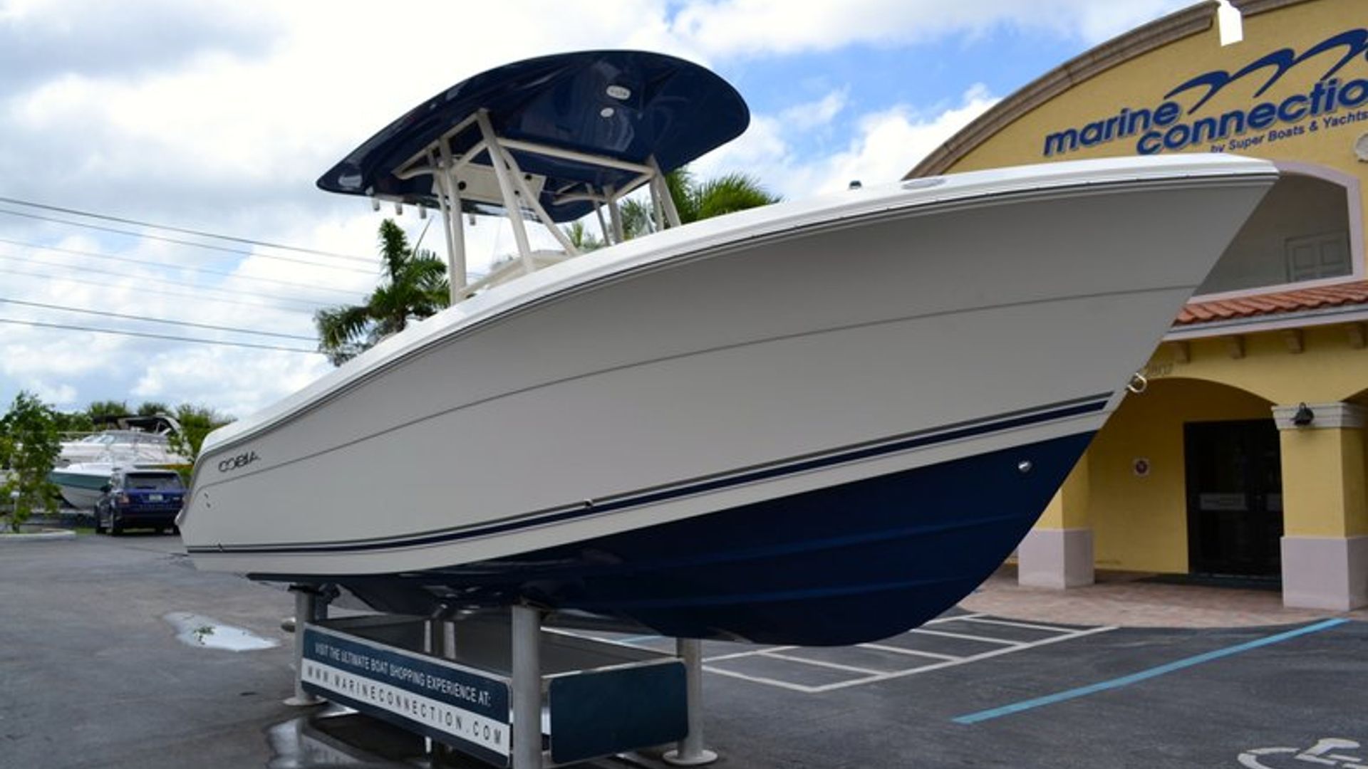 New 2013 Cobia 237 Center Console #P011 image 3