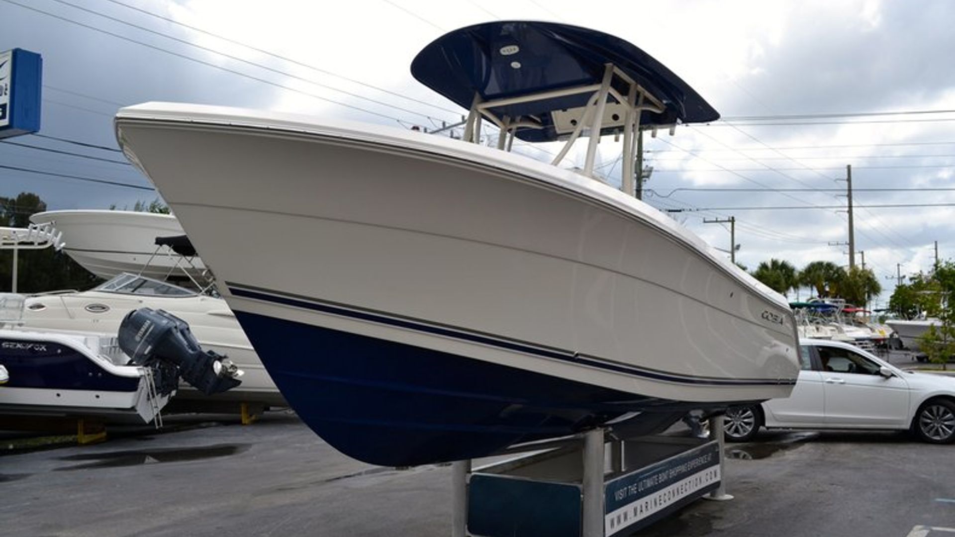 New 2013 Cobia 237 Center Console #P011 image 5