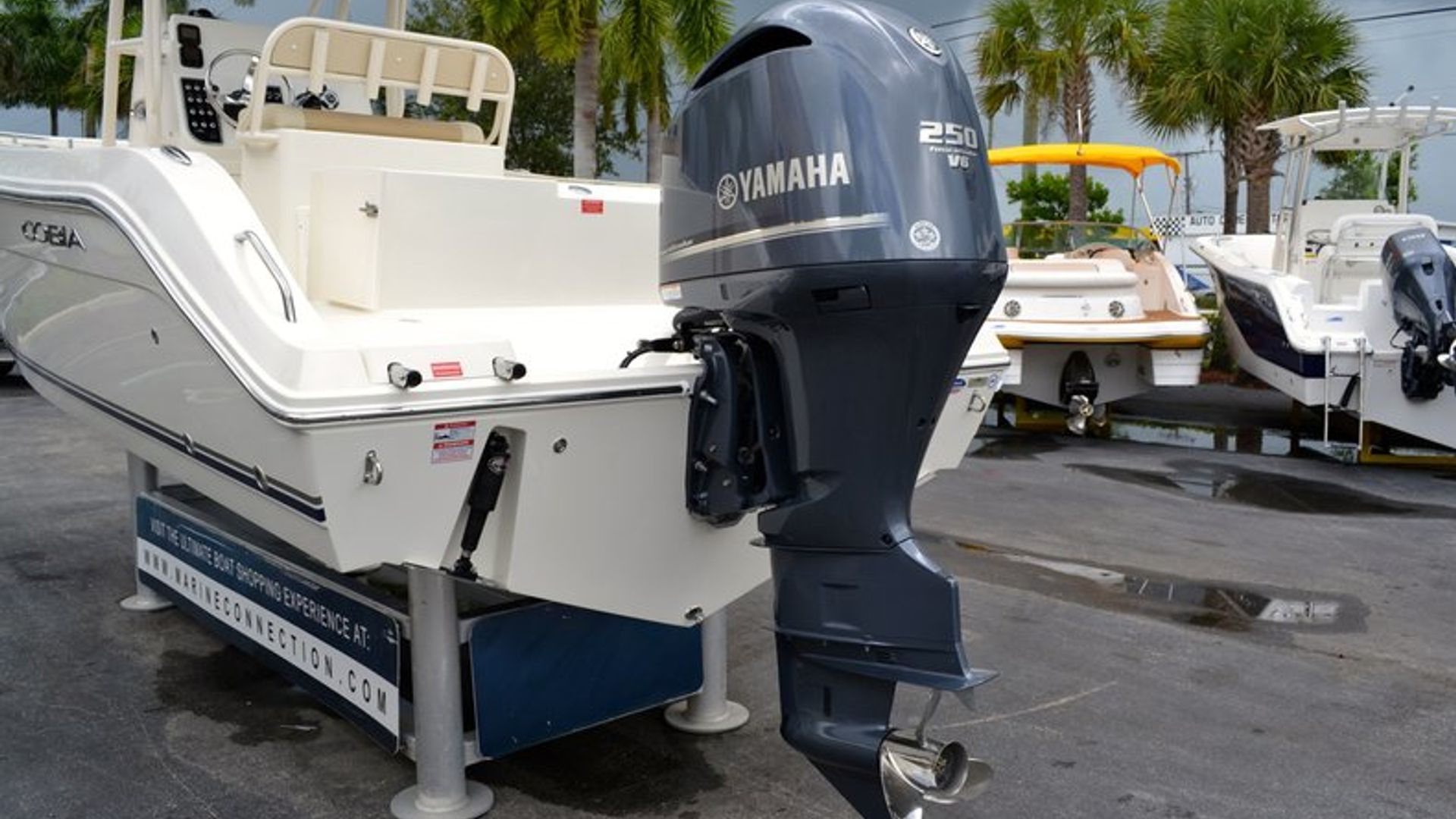 New 2013 Cobia 237 Center Console #P011 image 14