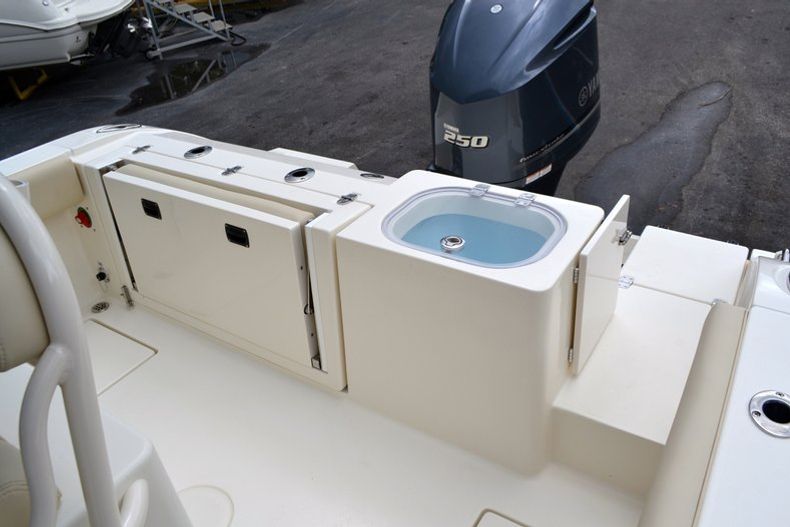 Thumbnail 28 for New 2013 Cobia 237 Center Console boat for sale in West Palm Beach, FL