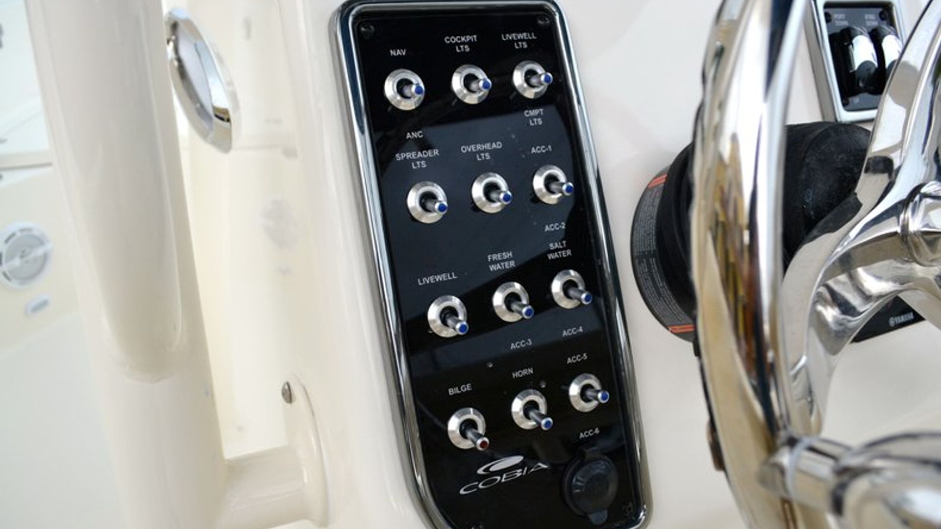 New 2013 Cobia 237 Center Console #P011 image 57