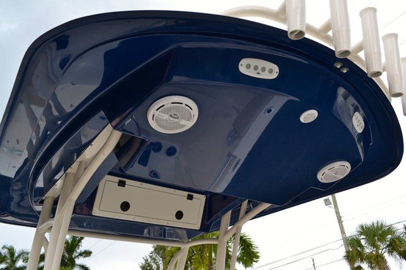 Thumbnail 59 for New 2013 Cobia 237 Center Console boat for sale in West Palm Beach, FL