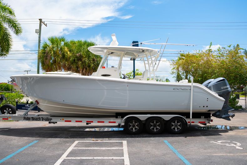 Thumbnail 6 for Used 2019 Cobia SEAKEEPER 301 CC boat for sale in West Palm Beach, FL