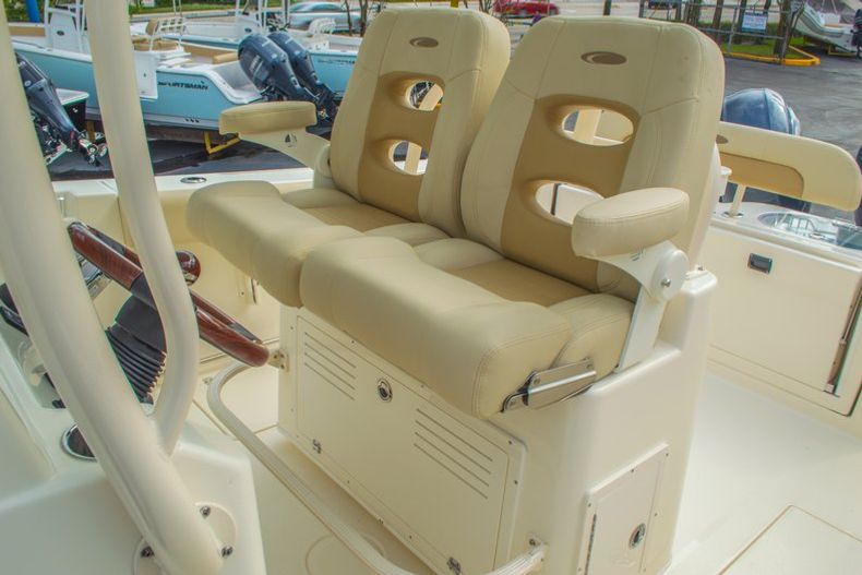 Thumbnail 35 for New 2016 Cobia 277 Center Console boat for sale in West Palm Beach, FL
