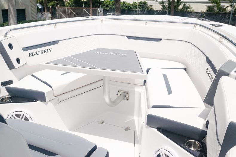 Thumbnail 60 for New 2021 Blackfin 272CC boat for sale in West Palm Beach, FL
