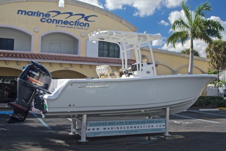 Thumbnail 7 for New 2017 Sportsman Open 232 Center Console boat for sale in West Palm Beach, FL