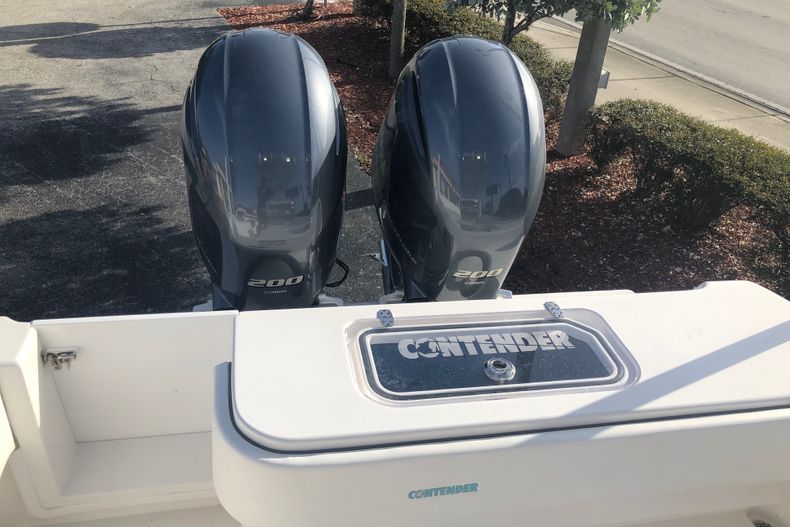 Thumbnail 3 for Used 2020 Contender 25 Tournament boat for sale in Vero Beach, FL