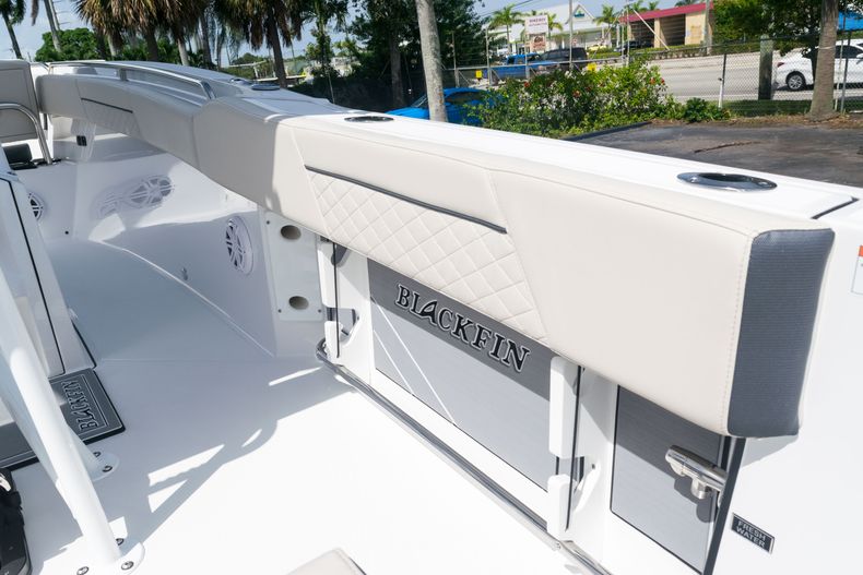 Thumbnail 19 for New 2021 Blackfin 222CC boat for sale in West Palm Beach, FL