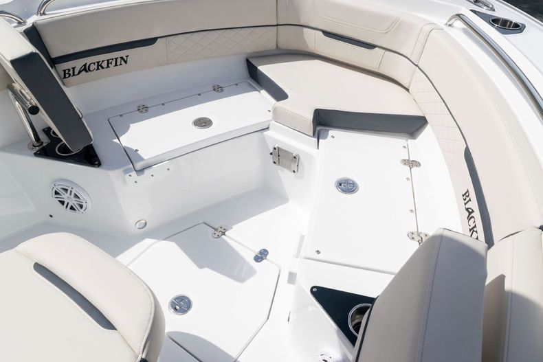Thumbnail 46 for New 2021 Blackfin 222CC boat for sale in West Palm Beach, FL