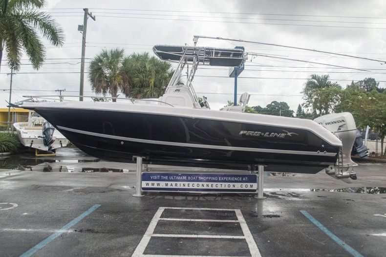 Thumbnail 3 for Used 2008 Pro-Line 26 Super Sport CC boat for sale in West Palm Beach, FL