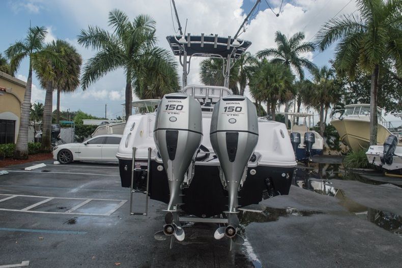 Thumbnail 6 for Used 2008 Pro-Line 26 Super Sport CC boat for sale in West Palm Beach, FL