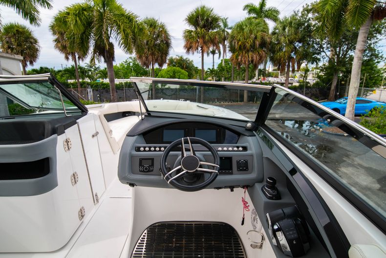 Thumbnail 29 for Used 2019 Cobalt 30SC boat for sale in West Palm Beach, FL