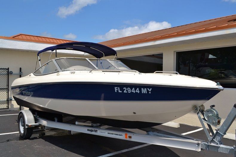 Thumbnail 23 for Used 2004 Stingray 200 LX boat for sale in Vero Beach, FL