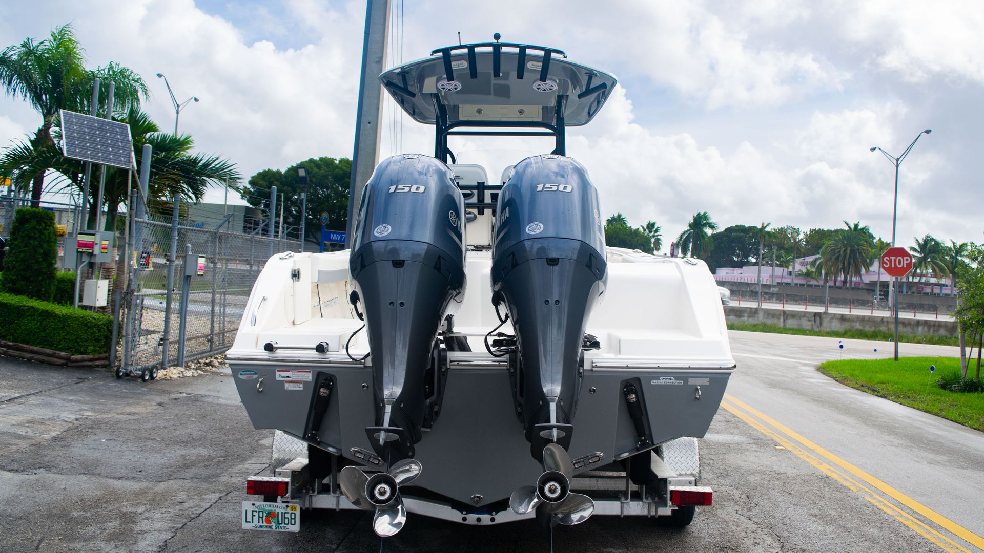 Used 2019 Cobia 261 CC #Y045 image 8