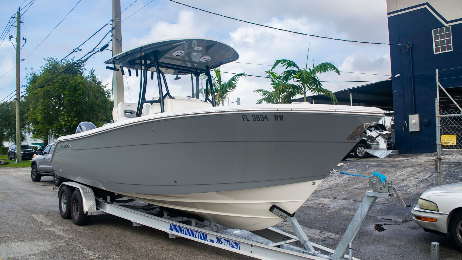 Used 2019 Cobia 261 CC #Y045 image 3