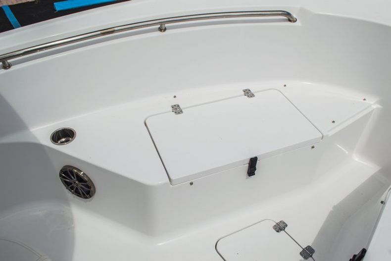 Thumbnail 17 for New 2015 Sportsman Open 212 Center Console boat for sale in Vero Beach, FL